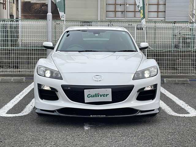 マツダ ＲＸ－８ スピリットR 茨城県 2012(平24)年 5.9万km クリスタルホワイトパールマイカ 登録時走行距離58662km/ワンオーナー/ディスプレイオーディオ/レッドステッチ入レッド/ブラック革/グレーファブリックコンビRECARO製シート/純正ブロンズ塗装19インチアルミ/純正レッド塗装ブレーキキャリパー/ETC/HIDヘッドライト/オートライト/ハードサスペンション/BILSTEIN製ダンパー/純正フロントリップスポイラー積込/DSC/TCS/スーパーLSD/取扱説明書・保証書