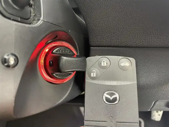 マツダ ＲＸ－８ スピリットR 茨城県 2012(平24)年 5.9万km クリスタルホワイトパールマイカ ディスプレイオーディオ/RECARO製シート/純正アルミホイール/純正アルミホイール/純正Fエアロ（車載）/純正Rエアロ/ETC