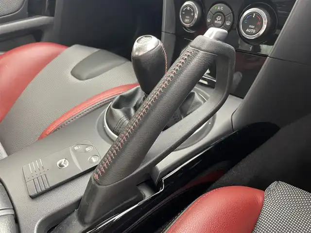 マツダ ＲＸ－８ スピリットR 茨城県 2012(平24)年 5.9万km クリスタルホワイトパールマイカ ディスプレイオーディオ/RECARO製シート/純正アルミホイール/純正アルミホイール/純正Fエアロ（車載）/純正Rエアロ/ETC