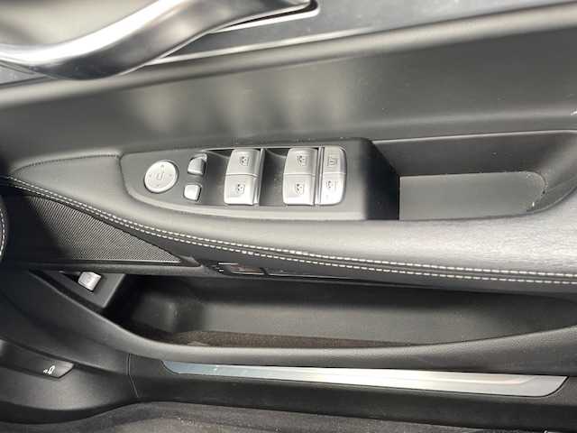 ＢＭＷ ７４０ｅ アイパフォーマンス Mスポーツ 愛知県 2017(平29)年 5.7万km ミネラルホワイト サンルーフ/レザーシート/メーカーナビ/フルセグ/BT/全方位カメラ/ミラー型ETC/エアーシート/メモリーシート/パワーバックドア/ドラレコ/HUD/BSM/ACC/インテリジェントセーフティ/パーキングサポート/自動駐車/取説/保証書