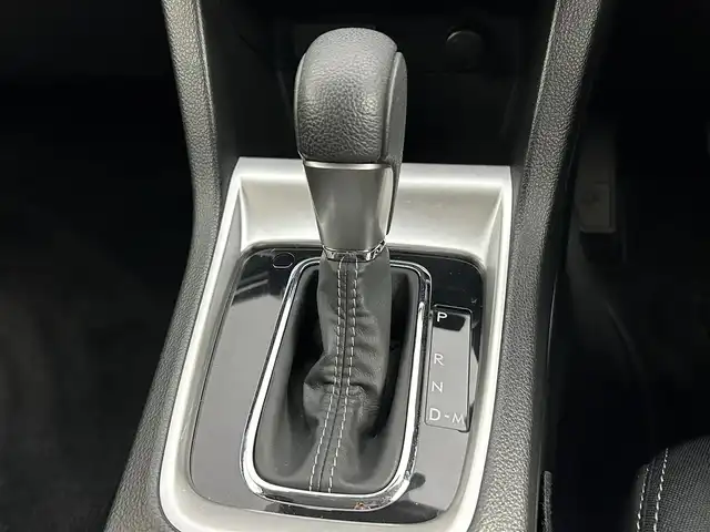スバル レヴォーグ 1．6GT アイサイト 道央・札幌 2016(平28)年 4.8万km ダークグレーメタリック ・４WD/・純正SDナビ/　CD/DVD/SD/BT/フルセグ/・バックカメラ/・ETC/・アイサイト/・レーダークルーズコントロール/・レーンキープアシスト/・パドルシフト/・ステアリングスイッチ/・LEDヘッドライト/・LEDアクセサリーライナー/・オートライト/・プッシュスタート/・スマートキー/・純正フロアマット/・ドアバイザー