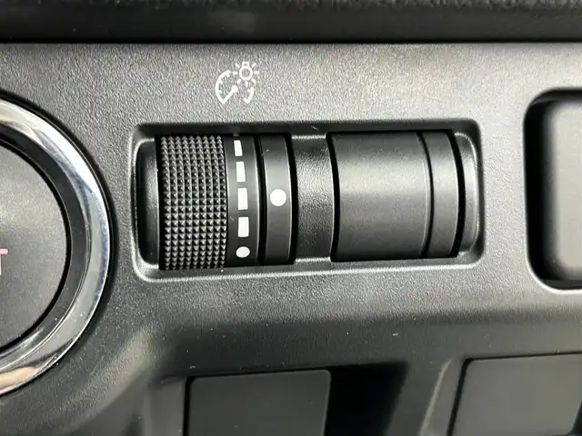 スバル レヴォーグ 1．6GT アイサイト 道央・札幌 2016(平28)年 4.8万km ダークグレーメタリック ・４WD/・純正SDナビ/　CD/DVD/SD/BT/フルセグ/・バックカメラ/・ETC/・アイサイト/・レーダークルーズコントロール/・レーンキープアシスト/・パドルシフト/・ステアリングスイッチ/・LEDヘッドライト/・LEDアクセサリーライナー/・オートライト/・プッシュスタート/・スマートキー/・純正フロアマット/・ドアバイザー