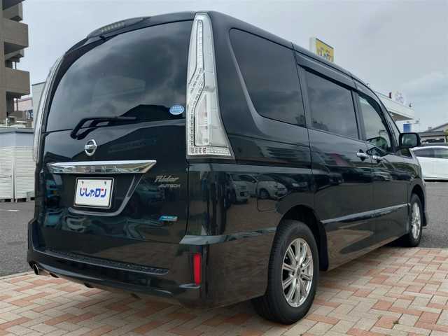 日産 セレナ ライダー ブラックライン 新潟県 2014(平26)年 9.6万km ダイヤモンドブラック (株)IDOMが運営する【じしゃロン新潟店】の自社ローン専用車両になります。/こちらは現金またはオートローンご利用時の価格です。自社ローンご希望の方は別途その旨お申付け下さい/4WD/純正SDナビ/FM/AM/CD/DVD視聴可能/フルセグTV視聴可能（走行中視聴可能）/Bluetooth/AUX接続可能/ETC/プッシュスタート/クルーズコントロール/両側パワースライドドア/前後ドライブレコーダー（品番：AMEX-A05）/エマージェンシーブレーキ/横滑り防止装置/フリップダウンモニター/電動格納ウィンカーミラー/フォグランプ/スマートキー/スペアキー×１