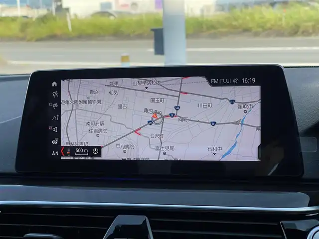 ＢＭＷ ５２３ｄ ツーリング Mスポーツ 山梨県 2019(令1)年 4.4万km アルピンホワイトⅢ ハイラインパッケージ/黒革/全席シートヒーター/コンフォートアクセス/ACC/LKA/BSM/前後PDC/360°カメラ/HUD/純正ナビ/フルセグ/Bluetooth/LEDヘッドライト/電動テールゲート/ETC2.0/純正19インチAw
