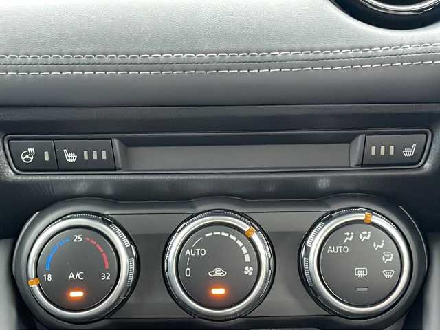 マツダ ＣＸ－３ 20SプロアクティブSパッケージ 茨城県 2019(平31)年 6万km ジェットブラックマイカ 衝突軽減ブレーキ/純正メモリナビ/　　CD/DVD/BT/フルセグ　/バックカメラ/アイドリングストップ/ＥＴＣ/ハンドルヒーター/ＬＤＥヘッドライト/パドルシフト/ステアリングスイッチ/パワーシート/コーナーセンサー