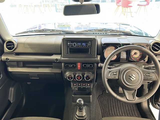 スズキ ジムニー XC 岐阜県 2019(令1)年 2.5万km ブルーイッシュブラックパール3 社外オーディオ/ＵＳＢ/ＡＵＸ/5速ミッション/デュアルセンサーブレーキサポート/クルーズコントロール/オートエアコン/前席シートヒーター/インタクーラーターボ/４ＷＤ/ＬＥＤヘッドライト/オートライト/プッシュスタート/スマートキー/スペアキー/