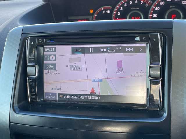 トヨタ ヴォクシー ZS 煌Z 道央・札幌 2013(平25)年 10.5万km ブラック ４WD/ワンオーナー/寒冷地仕様/社外メモリーナビ/AM/FM/BT/CD/コーナーセンサー/バックカメラ/ビルトインETC/ワイパーデアイサー/両側パワースライドドア/ハーフレザーシート/革巻きステアリング/ステアリングリモコン/パドルシフト/MTモード付AT/プッシュスタート/スマートキー/キセノンヘッドライト/オートライト/フォグランプ/電動格納ミラー/ウィンカーミラー/純正フロアマット/純正AW付夏タイヤ積込/205/60/R16/2022年/山4mm