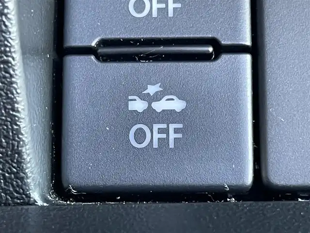 スズキ ジムニー XC 山梨県 2022(令4)年 2万km ブルーイッシュブラックパール3 ４WD/社外KENWOODナビ/Bluetooth接続/CD/DVD/ワンセグTV/バックカメラ/ドライブレコーダー/シートヒーター/純正１６インチアルミホイール/クルーズコントロール/アイドリングストップ/背面タイヤ/横滑り防止装置/レーンキープアシスト/ダウンヒルアシストコントロール/衝突被害軽減システム