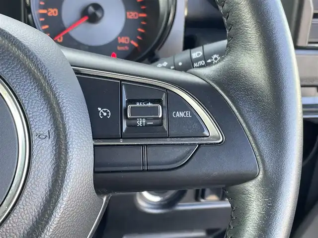 スズキ ジムニー XC 山梨県 2022(令4)年 2万km ブルーイッシュブラックパール3 ４WD/社外KENWOODナビ/Bluetooth接続/CD/DVD/ワンセグTV/バックカメラ/ドライブレコーダー/シートヒーター/純正１６インチアルミホイール/クルーズコントロール/アイドリングストップ/背面タイヤ/横滑り防止装置/レーンキープアシスト/ダウンヒルアシストコントロール/衝突被害軽減システム