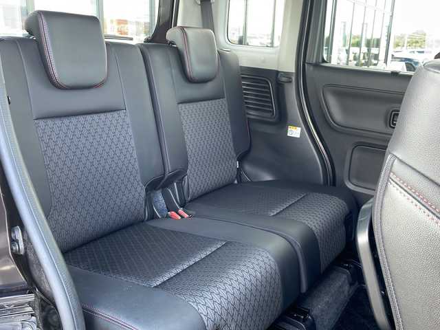 スズキ スペーシア カスタム HYBRID XS 道東・釧路十勝 2020(令2)年 3.2万km アーバンブラウンパールメタリック ・４WD/・寒冷地仕様/・社外メモリナビ/（CD・DVD・FM・AM・SD・BT・USB)/・フルセグ（走行中視聴可能）/・バックカメラ/・全方位モニター/・アイドリングストップ/・ウィンカーミラー/・ドアバイザー/・プッシュスタート/・両側パワースライドドア/・パーキングアシスト/・ベンチシート/・純正フロアマット/・横滑り防止装置/・レーンキープアシスト/・盗難防止装置/・オートライト/・オートマチックハイビーム/・衝突軽減ブレーキ/・フォグランプ/・ヘッドアップディスプレイ/・ステアリングスイッチ/・革巻きステアリング/・PWRスイッチ/・イルミネーションコントロール/・天井サーキュレーター/・ロールサンシェード/・電動格納ミラー/・バニティミラー