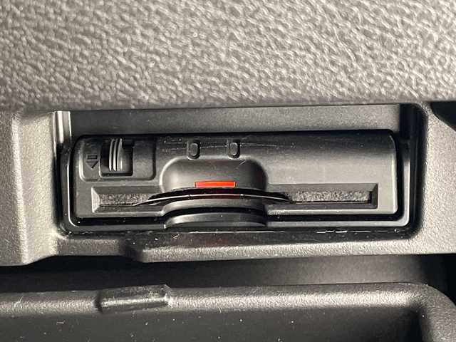 日産 セレナ X 愛知県 2017(平29)年 7.5万km ダイヤモンドブラック 純正９型ナビ/後席モニター　/両側電動　/レーダークルコン　/バックカメラ　/ＬＥＤヘッド　/ドライブレコーダー　/ＥＴＣ　/衝突軽減　/フルセグＴＶ　/ＣＤ　/ＤＶＤ　/ステアリングスイッチ　/スマートキー　/プッシュスタート