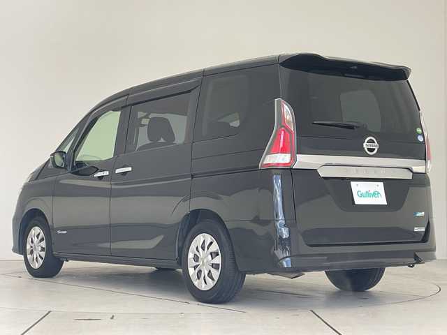 日産 セレナ X 愛知県 2017(平29)年 7.5万km ダイヤモンドブラック 純正９型ナビ/後席モニター　/両側電動　/レーダークルコン　/バックカメラ　/ＬＥＤヘッド　/ドライブレコーダー　/ＥＴＣ　/衝突軽減　/フルセグＴＶ　/ＣＤ　/ＤＶＤ　/ステアリングスイッチ　/スマートキー　/プッシュスタート