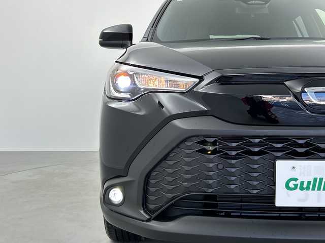 トヨタ カローラ クロス ハイブリッド G 奈良県 2024(令6)年 0.9万km アティチュードブラックマイカ 純正コネクトナビ/フルセグ BT AppleCarPlay/バックモニター/ビルトインEWTC2.0/レーダークルーズコントロール/プリクラッシュセーフティー/LDA/LTA/PKBS/RSA/クリアランスソナー/LEDヘッドライト/LEDフォグライト/オートライト/オートハイビーム/スマートキー