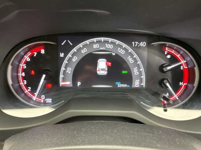 トヨタ ＲＡＶ４ G 栃木県 2021(令3)年 3.3万km ホワイトパールクリスタルシャイン ４WD/ディスプレイオーディオ/（ナビ/フルセグTV）/フロントカメラ/左サイドカメラ/バックカメラ/トヨタセーフティセンス/衝突軽減ブレーキ/前後コーナーセンサー/レーダークルーズコントロール/合皮シート/シートヒーター/ビルトインETC/パワーバックドア/防眩ミラー/ステアリングスイッチ/電動格納ミラー/本革ステアリング/スマートキー/プッシュスタート/純正アルミホイール/純正フロアマット