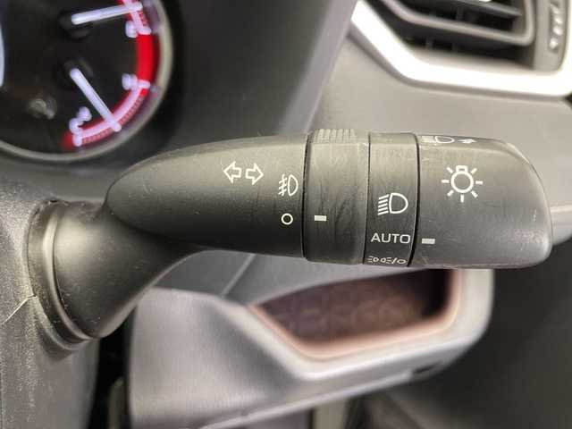 トヨタ ＲＡＶ４ G 栃木県 2021(令3)年 3.3万km ホワイトパールクリスタルシャイン ４WD/ディスプレイオーディオ/（ナビ/フルセグTV）/フロントカメラ/左サイドカメラ/バックカメラ/トヨタセーフティセンス/衝突軽減ブレーキ/前後コーナーセンサー/レーダークルーズコントロール/合皮シート/シートヒーター/ビルトインETC/パワーバックドア/防眩ミラー/ステアリングスイッチ/電動格納ミラー/本革ステアリング/スマートキー/プッシュスタート/純正アルミホイール/純正フロアマット