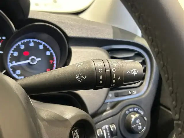 フィアット ５００Ｘ クロス 福岡県 2021(令3)年 3.2万km ベージュ Ｂｌｕｅｔｏｏｔｈ　/Ｂカメラ　/パドルシフト　/アダクティブクルーズコントロール　/オートライト　/メモリ付きパワーシート　/シートヒーター　/ブラインドスポットモニター　/純正１７インチＡＷ　/ドライブレコーダー