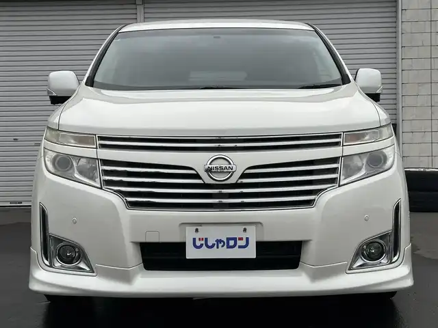 日産 エルグランド 250ハイウェイスター 道北・旭川 2013(平25)年 10.7万km ブリリアントホワイトパール (株)IDOMが運営する【じしゃロン旭川店】の自社ローン専用車両になります。こちらは現金またはオートローンご利用時の価格です。自社ローンご希望の方は別途その旨お申付け下さい/　/・純正ナビ（CD/DVD/HDD/フルセグ/BT)/・アラウンドビューモニター/・ETC/・片側パワースライドドア/・ステアリングリモコン/・フォグランプ/・スマートキー2個/・純正サマータイヤ積込 225/55R18/・取扱説明書
