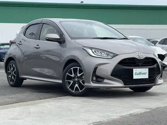 トヨタ ヤリス Z 徳島県 2020(令2)年 3.6万km アバンギャルドブロンズメタリック 純正8インチディスプレイナビ/(AM.FM.BT.フルセグ)/パノラミックビューモニター/トヨタセーフティセンス/・プリクラッシュセーフティ/・レーンディパーチャーアラート/・レーダークルーズコントロール/・アダプティブハイビーム/・ロードサインアシスト/・レーントレーシングアシスト/LEDオートヘッドライト/純正16インチAW/純正ビルトインＥＴＣ/前席シートヒーター/純正アルミホイール/純正フロアマット