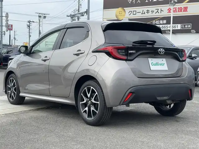 トヨタ ヤリス Z 徳島県 2020(令2)年 3.6万km アバンギャルドブロンズメタリック 純正8インチディスプレイナビ/(AM.FM.BT.フルセグ)/パノラミックビューモニター/トヨタセーフティセンス/・プリクラッシュセーフティ/・レーンディパーチャーアラート/・レーダークルーズコントロール/・アダプティブハイビーム/・ロードサインアシスト/・レーントレーシングアシスト/LEDオートヘッドライト/純正16インチAW/純正ビルトインＥＴＣ/前席シートヒーター/純正アルミホイール/純正フロアマット