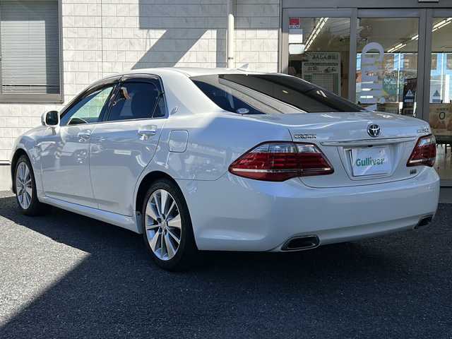 トヨタ クラウン ハイブリッド Gパッケージ 埼玉県 2010(平22)年 10.4万km ホワイトパールクリスタルシャイン 純正ナビ/AM/FM/CD/DVD/SD/TV/USB/HDD/1オーナー/ETC/前後ドラレコ/全席パワーシート/シートヒーター、クーラーD、N席/後席サンシェード/社外ウェルカムライト/追従クルコン/電動サンシェード（リア）/電格ミラー/衝突軽減B/ステアリングカバー/オートライト/保証書/取説