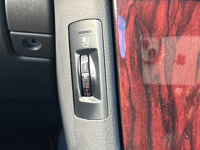 トヨタ クラウン ハイブリッド Gパッケージ 埼玉県 2010(平22)年 10.4万km ホワイトパールクリスタルシャイン 純正ナビ/AM/FM/CD/DVD/SD/TV/USB/HDD/1オーナー/ETC/前後ドラレコ/全席パワーシート/シートヒーター、クーラーD、N席/後席サンシェード/社外ウェルカムライト/追従クルコン/電動サンシェード（リア）/電格ミラー/衝突軽減B/ステアリングカバー/オートライト/保証書/取説