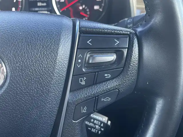 トヨタ アルファード S タイプゴールド 静岡県 2021(令3)年 4.3万km ホワイトパールクリスタルシャイン 純正9インチディスプレイオーディオナビ　/・フルセグＴＶ　/・Ｂｌｕｅｔｏｏｔｈ接続　/・ＤＶＤ再生　/・USB入力端子/純正フリップダウンモニター　/トヨタセーフティセンス　/両側パワースライドドア　/レーダークルーズコントロール/プリクラッシュセーフティ　/レーンキープアシスト/横滑り防止装置/パワーバックドア　/電動パーキングブレーキ/オートブレーキホールド　/プッシュスタート/スマートキー/ドライブレコーダー/ビルトインETC/ＬＥＤオートライト/オートハイビーム/ハーフレザーシート/2列目オットマン/純正18インチアルミホイール/純正フロアマット/取扱説明書/保証書