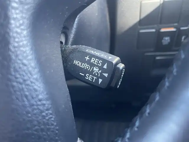 トヨタ アルファード S タイプゴールド 静岡県 2021(令3)年 4.3万km ホワイトパールクリスタルシャイン 純正9インチディスプレイオーディオナビ　/・フルセグＴＶ　/・Ｂｌｕｅｔｏｏｔｈ接続　/・ＤＶＤ再生　/・USB入力端子/純正フリップダウンモニター　/トヨタセーフティセンス　/両側パワースライドドア　/レーダークルーズコントロール/プリクラッシュセーフティ　/レーンキープアシスト/横滑り防止装置/パワーバックドア　/電動パーキングブレーキ/オートブレーキホールド　/プッシュスタート/スマートキー/ドライブレコーダー/ビルトインETC/ＬＥＤオートライト/オートハイビーム/ハーフレザーシート/2列目オットマン/純正18インチアルミホイール/純正フロアマット/取扱説明書/保証書