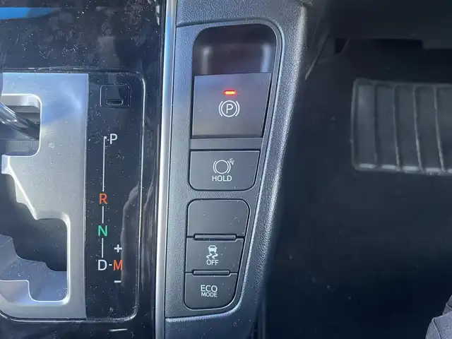 トヨタ アルファード S タイプゴールド 静岡県 2021(令3)年 4.3万km ホワイトパールクリスタルシャイン 純正9インチディスプレイオーディオナビ　/・フルセグＴＶ　/・Ｂｌｕｅｔｏｏｔｈ接続　/・ＤＶＤ再生　/・USB入力端子/純正フリップダウンモニター　/トヨタセーフティセンス　/両側パワースライドドア　/レーダークルーズコントロール/プリクラッシュセーフティ　/レーンキープアシスト/横滑り防止装置/パワーバックドア　/電動パーキングブレーキ/オートブレーキホールド　/プッシュスタート/スマートキー/ドライブレコーダー/ビルトインETC/ＬＥＤオートライト/オートハイビーム/ハーフレザーシート/2列目オットマン/純正18インチアルミホイール/純正フロアマット/取扱説明書/保証書