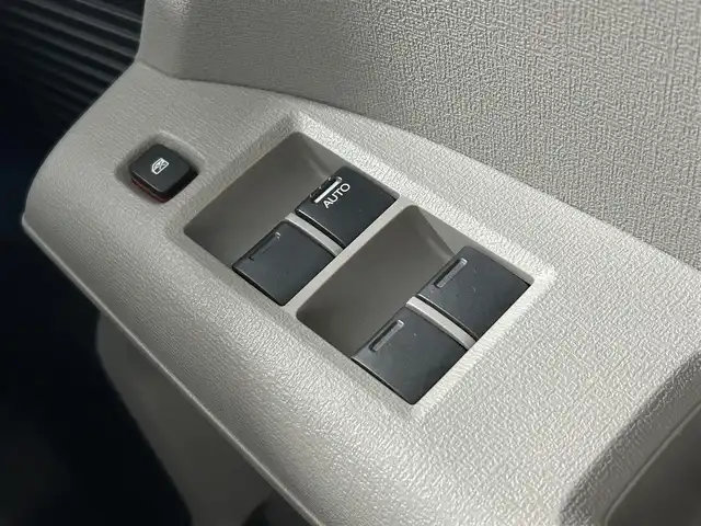 ホンダ フリード G ジャストセレクション 佐賀県 2010(平22)年 11.8万km アラバスターシルバーメタリック 純正7型ナビ/（ＡＭ/ＦＭ/CD/DVD/Bluetooth/フルセグTV）/バックカメラ/ドライブレコーダー/両側パワースライドドア/ETC/オートエアコン/HIDヘッドライト/盗難防止装置/横滑り防止装置/オートライト/オートマチックハイビーム/スマートキー/スペアキー有/プッシュスタート/USB入力端子/純正フロアマット/電動格納ミラー/ドアバイザー