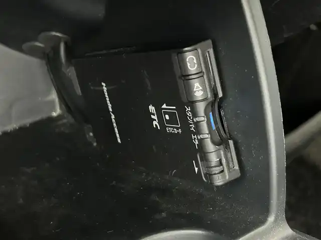 ホンダ フリード G ジャストセレクション 佐賀県 2010(平22)年 11.8万km アラバスターシルバーメタリック 純正7型ナビ/（ＡＭ/ＦＭ/CD/DVD/Bluetooth/フルセグTV）/バックカメラ/ドライブレコーダー/両側パワースライドドア/ETC/オートエアコン/HIDヘッドライト/盗難防止装置/横滑り防止装置/オートライト/オートマチックハイビーム/スマートキー/スペアキー有/プッシュスタート/USB入力端子/純正フロアマット/電動格納ミラー/ドアバイザー