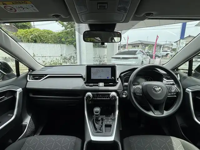 トヨタ ＲＡＶ４ X 熊本県 2024(令6)年 0.5万km プラチナホワイトパールマイカ ワンオーナー/モデリスタフルエアロ/ルーフレール/純正ディスプレイオーディオ(ナビ機能付き)/【フルセグTV/Bluetooth/USB】/衝突被害軽減システム/レーダークルーズコントロール/レーンキープアシスト/車両接近通報装置/コーナーセンサー/純正18インチアルミホイール/オートLEDライト/オートマチックハイビーム/ビルトインETC2.0/横滑り防止装置/盗難防止装置/純正フロアマット/ダブル＋サイドエアバック/プッシュスタート/スマートキー/スペアキー/取扱説明書/保証書