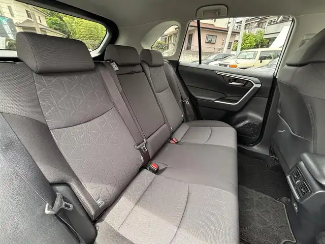 トヨタ ＲＡＶ４ X 熊本県 2024(令6)年 0.5万km プラチナホワイトパールマイカ ワンオーナー/モデリスタフルエアロ/ルーフレール/純正ディスプレイオーディオ(ナビ機能付き)/【フルセグTV/Bluetooth/USB】/衝突被害軽減システム/レーダークルーズコントロール/レーンキープアシスト/車両接近通報装置/コーナーセンサー/純正18インチアルミホイール/オートLEDライト/オートマチックハイビーム/ビルトインETC2.0/横滑り防止装置/盗難防止装置/純正フロアマット/ダブル＋サイドエアバック/プッシュスタート/スマートキー/スペアキー/取扱説明書/保証書