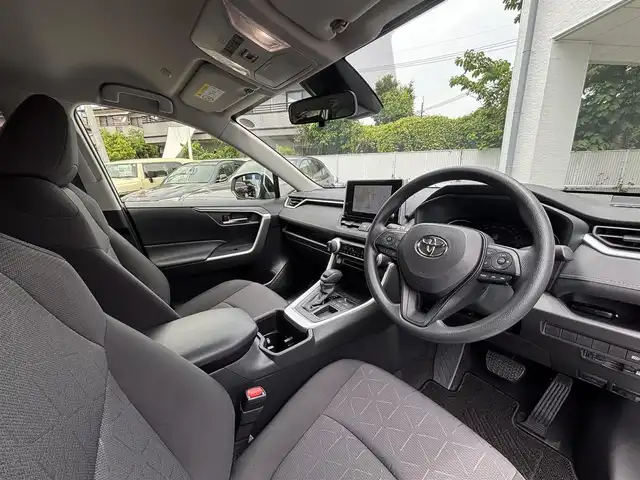 トヨタ ＲＡＶ４ X 熊本県 2024(令6)年 0.5万km プラチナホワイトパールマイカ ワンオーナー/モデリスタフルエアロ/ルーフレール/純正ディスプレイオーディオ(ナビ機能付き)/【フルセグTV/Bluetooth/USB】/衝突被害軽減システム/レーダークルーズコントロール/レーンキープアシスト/車両接近通報装置/コーナーセンサー/純正18インチアルミホイール/オートLEDライト/オートマチックハイビーム/ビルトインETC2.0/横滑り防止装置/盗難防止装置/純正フロアマット/ダブル＋サイドエアバック/プッシュスタート/スマートキー/スペアキー/取扱説明書/保証書