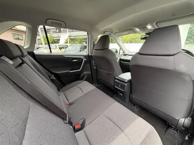 トヨタ ＲＡＶ４ X 熊本県 2024(令6)年 0.5万km プラチナホワイトパールマイカ ワンオーナー/モデリスタフルエアロ/ルーフレール/純正ディスプレイオーディオ(ナビ機能付き)/【フルセグTV/Bluetooth/USB】/衝突被害軽減システム/レーダークルーズコントロール/レーンキープアシスト/車両接近通報装置/コーナーセンサー/純正18インチアルミホイール/オートLEDライト/オートマチックハイビーム/ビルトインETC2.0/横滑り防止装置/盗難防止装置/純正フロアマット/ダブル＋サイドエアバック/プッシュスタート/スマートキー/スペアキー/取扱説明書/保証書
