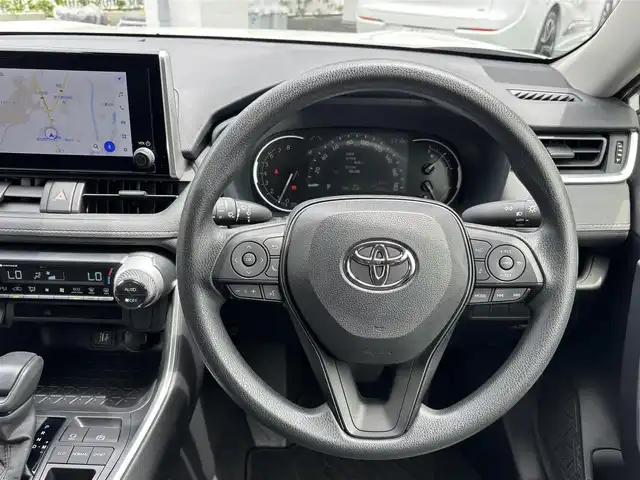 トヨタ ＲＡＶ４ X 熊本県 2024(令6)年 0.5万km プラチナホワイトパールマイカ ワンオーナー/モデリスタフルエアロ/ルーフレール/純正ディスプレイオーディオ(ナビ機能付き)/【フルセグTV/Bluetooth/USB】/衝突被害軽減システム/レーダークルーズコントロール/レーンキープアシスト/車両接近通報装置/コーナーセンサー/純正18インチアルミホイール/オートLEDライト/オートマチックハイビーム/ビルトインETC2.0/横滑り防止装置/盗難防止装置/純正フロアマット/ダブル＋サイドエアバック/プッシュスタート/スマートキー/スペアキー/取扱説明書/保証書