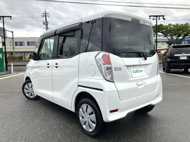 三菱 ｅＫスペース G セーフティパッケージ 鳥取県 2018(平30)年 6.7万km シルキーホワイト ４WD/純正ナビ/フルセグ/CD/DVD/BT/全方位カメラ/衝突被害軽減システム/片側パワースライドドア/運転席シートヒーター/プッシュエンジンスタート/アイドリングストップ/ウィンカーミラー/ルーフサーキュレーター/リヤロールサンシェード/純正フロアマット/ドアバイザー