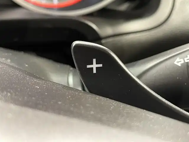 スズキ スイフト RSt 愛知県 2017(平29)年 2.9万km スピーディーブルーM シートヒーター　/ビルトインＥＴＣ　/ＬＥＤヘッドライト　/パドルシフト　/ＵＳＢ接続　/Ｂｌｕｅｔｏｏｔｈ　/純正フロアマット　/オートエアコン　/フォグランプ　/プッシュスタート　/横滑り防止　/ステアリングスイッチ/ISOFIX