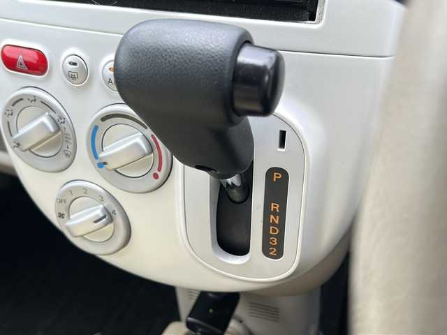 三菱 ｅＫワゴン MX 鹿児島県 2012(平24)年 12.8万km ディープブラックマイカ キーレス　/電動格納ミラー　/ラジオ　/純正ＣＤ　/ベンチシート　/フロアマット　/エアコン　/Ｗエアバッグ　/パワーウィンドウ