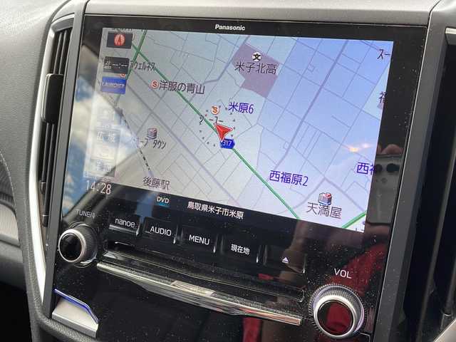 スバル フォレスター ハイブリッド アドバンス 鳥取県 2018(平30)年 4.5万km クリスタルホワイトP ワンオーナー/スマートキーx2個/X-MODE４WD/アイサイトVer3/ハーフレザーシート/デジタルインナーミラー/フロント・サイド・バックカメラ/純正パナソニックビルトインナビ/フルセグ・Bluetooth・DVD/社外TVキャンセラー/プリクラッシュセーフティ/ブラインドスポットモニタリング/アダクティブクルーズ/インテリジェントソナー/オートハイビーム/前席パワーシート/前席シートヒーター/オートワイパー/パドルシフト/純正ラゲッジマット/社外AWスタットレス4本積込/保証書・取説