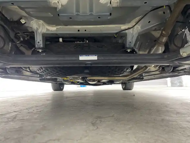 トヨタ ルーミー カスタムG－T 三重県 2019(平31)年 5.2万km レーザーブルークリスタルシャイン 禁煙車/純正ナビ（NSZT-Y68T）/・フルセグ・Bluetooth・CD・DVD・SD/バックカメラ/両側パワースライドドア/ルーフキャリア/クルーズコントロール/衝突軽減/前後ドライブレコーダー/アイドリングストップ/オートハイビーム/クリアランスソナー/ETC