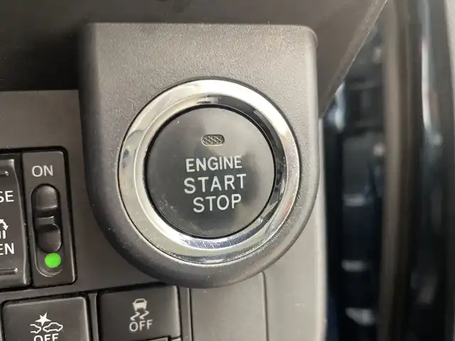 トヨタ ルーミー カスタムG－T 三重県 2019(平31)年 5.2万km レーザーブルークリスタルシャイン 禁煙車/純正ナビ（NSZT-Y68T）/・フルセグ・Bluetooth・CD・DVD・SD/バックカメラ/両側パワースライドドア/ルーフキャリア/クルーズコントロール/衝突軽減/前後ドライブレコーダー/アイドリングストップ/オートハイビーム/クリアランスソナー/ETC