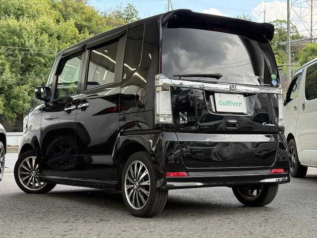 ホンダ Ｎ ＢＯＸ カスタム G ターボSSパッケージ 大阪府 2014(平26)年 11.5万km スマートブラック /ワンオーナー/ターボ//エンジンスタートボタン//純正ディーラーSDナビ/VXM-155VFi//Bluetooth/CD/DVD/iPod/AUX//バックカメラ/フルセグテレビ//クルーズコントロール//両側パワースライドドア//ETC//純正15インチアルミホイール//ドアバイザー//純正フロアマット//プラズマクラスター