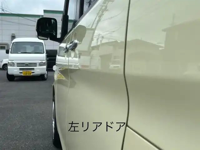 ダイハツ タント X SA 三重県 2015(平27)年 4.2万km マスタードイエローマイカメタリック 左側電動スライドドア/右側スライドドアイージークローザー/ETC/スマートアシスト(低速域衝突回避支援ブレーキ/誤発進抑制制御/先行車発進お知らせ/VSC/TRC)/ハロゲンヘッドランプ/オートライト/電動オート格納ドアミラー/ブラックリアスポイラー/ドライビングサポートパック(チルトステアリング/シートリフター(運転席)/室内付リアアンダーミラー)/キーフリーシステム/プッシュスタート