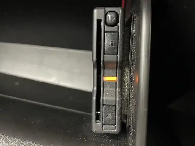 マツダ ＣＸ－５ 20S スマートエディション 茨城県 2022(令4)年 2.4万km ジェットブラックマイカ ●純正ナビ/●BT接続，フルセグTV/●全周囲カメラ/●BSM/●クルーズコントロール/●パワーステアリング/●パワーウィンドウ/●エアコン/●キーレス/●ABS/●運転席＋助手席エアバッグ/●サイドエアバッグ/●カーテンエアバッグ/●バックカメラ/●LED ライト/●ETC/●スマートキー/●プッシュスタート/●盗難防止装置/●オートライト/●横滑り防止装置/●衝突被害軽減ブレーキ/●衝突安全ボディ/●アイドリングストップ/●障害物センサー