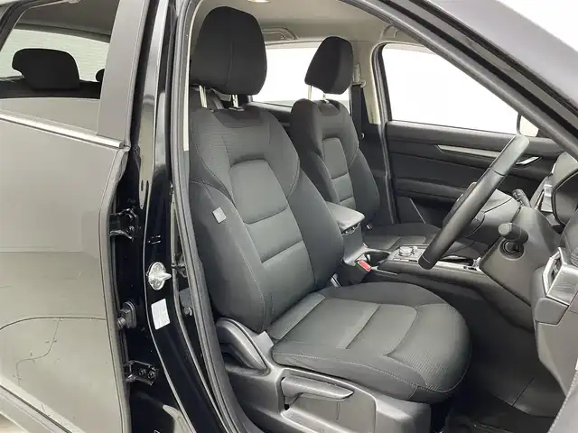 マツダ ＣＸ－５ 20S スマートエディション 茨城県 2022(令4)年 2.4万km ジェットブラックマイカ ●純正ナビ/●BT接続，フルセグTV/●全周囲カメラ/●BSM/●クルーズコントロール/●パワーステアリング/●パワーウィンドウ/●エアコン/●キーレス/●ABS/●運転席＋助手席エアバッグ/●サイドエアバッグ/●カーテンエアバッグ/●バックカメラ/●LED ライト/●ETC/●スマートキー/●プッシュスタート/●盗難防止装置/●オートライト/●横滑り防止装置/●衝突被害軽減ブレーキ/●衝突安全ボディ/●アイドリングストップ/●障害物センサー