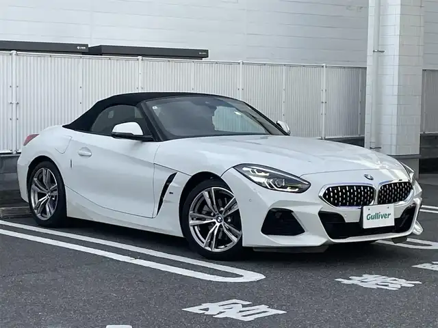 ＢＭＷ Ｚ４ sDrive20i Mスポーツ 群馬県 2020(令2)年 2.9万km アルピンホワイトⅢ 衝突軽減ブレーキシステム/レーダークルーズコントロール/ブラインドスポットモニター/純正メーカーナビゲーション/（BT/ラジオ）/バックカメラ/本革シート/Harman Kardon/メモリパワーシート/シートヒーター/オートホールド/ステアリングスイッチ/パドルシフト/クリアランスソナー/LEDヘッドライト/ETC/アイドリングストップ/電格ミラー/純正フロアマット/純正18インチアルミホイール