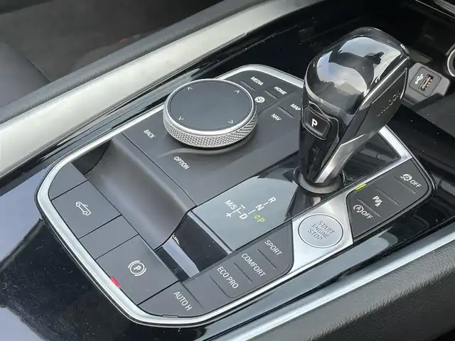 ＢＭＷ Ｚ４ sDrive20i Mスポーツ 群馬県 2020(令2)年 2.9万km アルピンホワイトⅢ 衝突軽減ブレーキシステム/レーダークルーズコントロール/ブラインドスポットモニター/純正メーカーナビゲーション/（BT/ラジオ）/バックカメラ/本革シート/Harman Kardon/メモリパワーシート/シートヒーター/オートホールド/ステアリングスイッチ/パドルシフト/クリアランスソナー/LEDヘッドライト/ETC/アイドリングストップ/電格ミラー/純正フロアマット/純正18インチアルミホイール