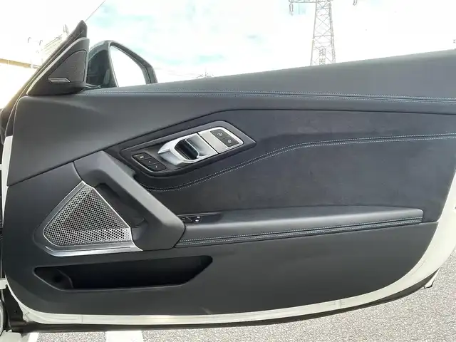 ＢＭＷ Ｚ４ sDrive20i Mスポーツ 群馬県 2020(令2)年 2.9万km アルピンホワイトⅢ 衝突軽減ブレーキシステム/レーダークルーズコントロール/ブラインドスポットモニター/純正メーカーナビゲーション/（BT/ラジオ）/バックカメラ/本革シート/Harman Kardon/メモリパワーシート/シートヒーター/オートホールド/ステアリングスイッチ/パドルシフト/クリアランスソナー/LEDヘッドライト/ETC/アイドリングストップ/電格ミラー/純正フロアマット/純正18インチアルミホイール