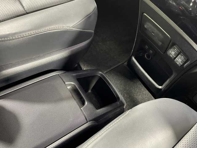 トヨタ エスクァイア ハイブリッド Gi 神奈川県 2020(令2)年 6.1万km ブラック 純正9インチSDナビ【NSZT-Y68T】/Bluetooth・CD・AM・FM・TV・SD/セーフティセンス/両側パワースライドドア/クルーズコントロール/インテリジェントクリアランスソナー/シートヒーター/TRDフロントエアロ/ETC2.0/バックカメラ/純正15インチアルミホイール/オートマチックハイビーム/プリクラッシュセーフティシステム/レーンディパーチャーアラート/先行車発進告知機能