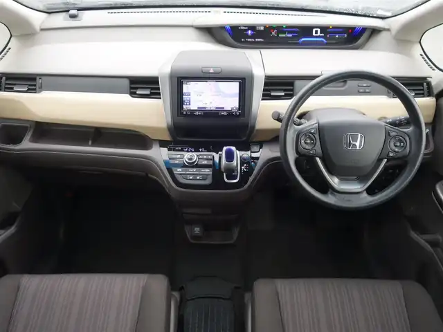 ホンダ フリード ハイブリット G ホンダセンシング 山形県 2018(平30)年 1.6万km モダンスティールM 4WD/ホンダセンシング/メモリナビ/　　【CD ワンセグ USB AUX】/バックカメラ/両側パワースライドドア/レーダークルーズコントロール/LEDオートライト/シートヒーター/ドライブレコーダー/アイドリングストップ/ステアリングスイッチ/電動格納ウィンカーミラー/スマートキー×2/ETC